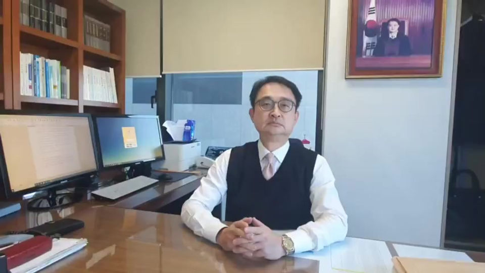 1. 전관변호사 선임료 얼마나 되나?